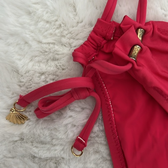 Trina Turk Red Bikini Set with Gold Hardware Accents, size 6 - Picture 4 of 8